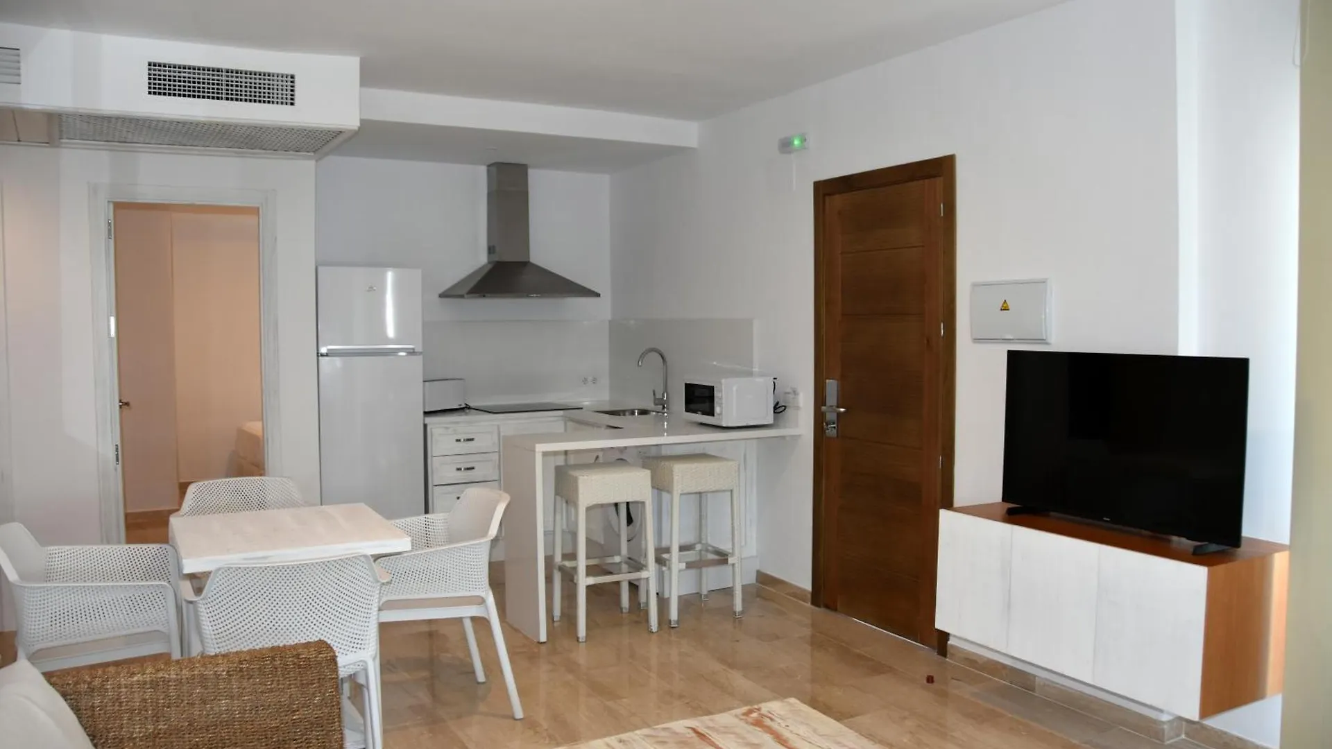 Apartamentos Doña Lola Zahara Zahara de los Atunes