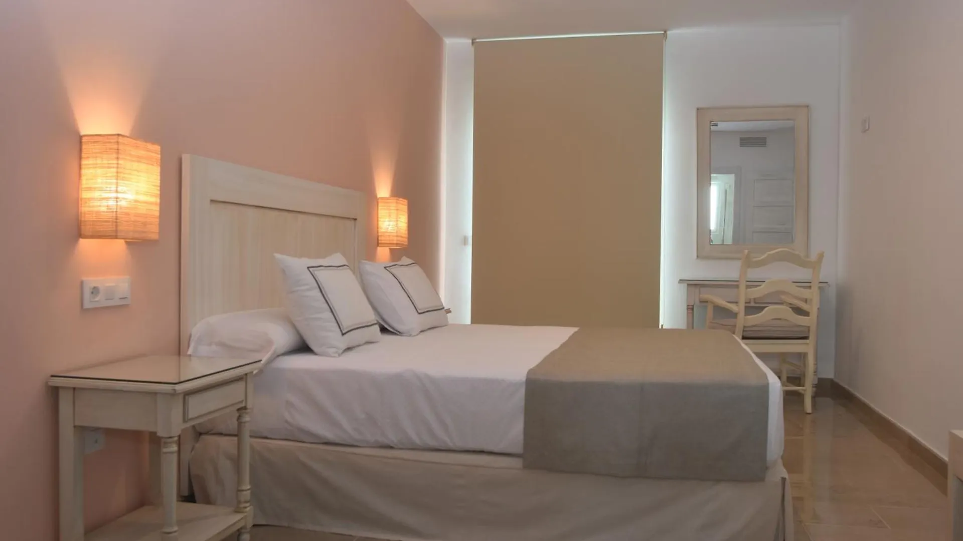 Apartamentos Doña Lola Zahara Zahara de los Atunes